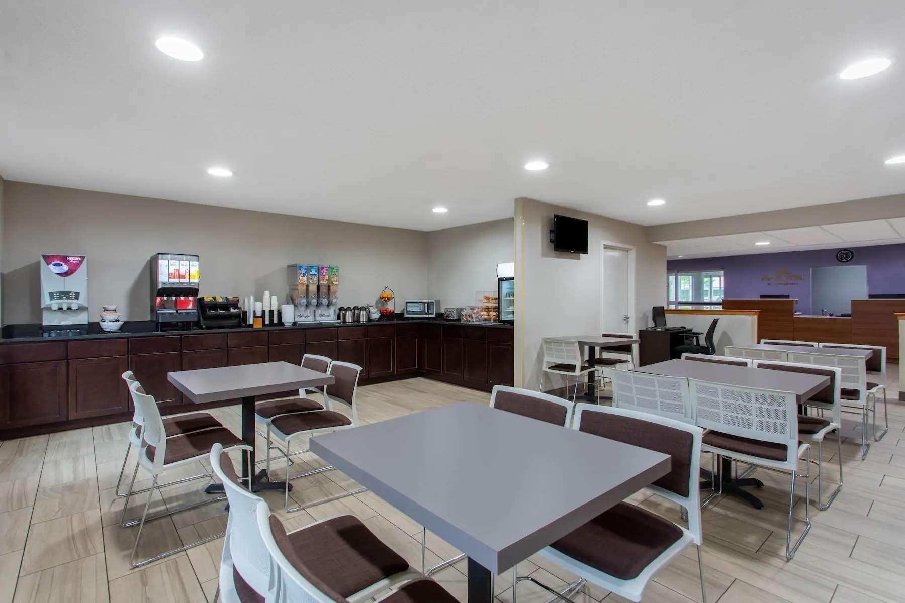 Microtel Inn & Suites By Wyndham Philadelphia Airport Exterior foto