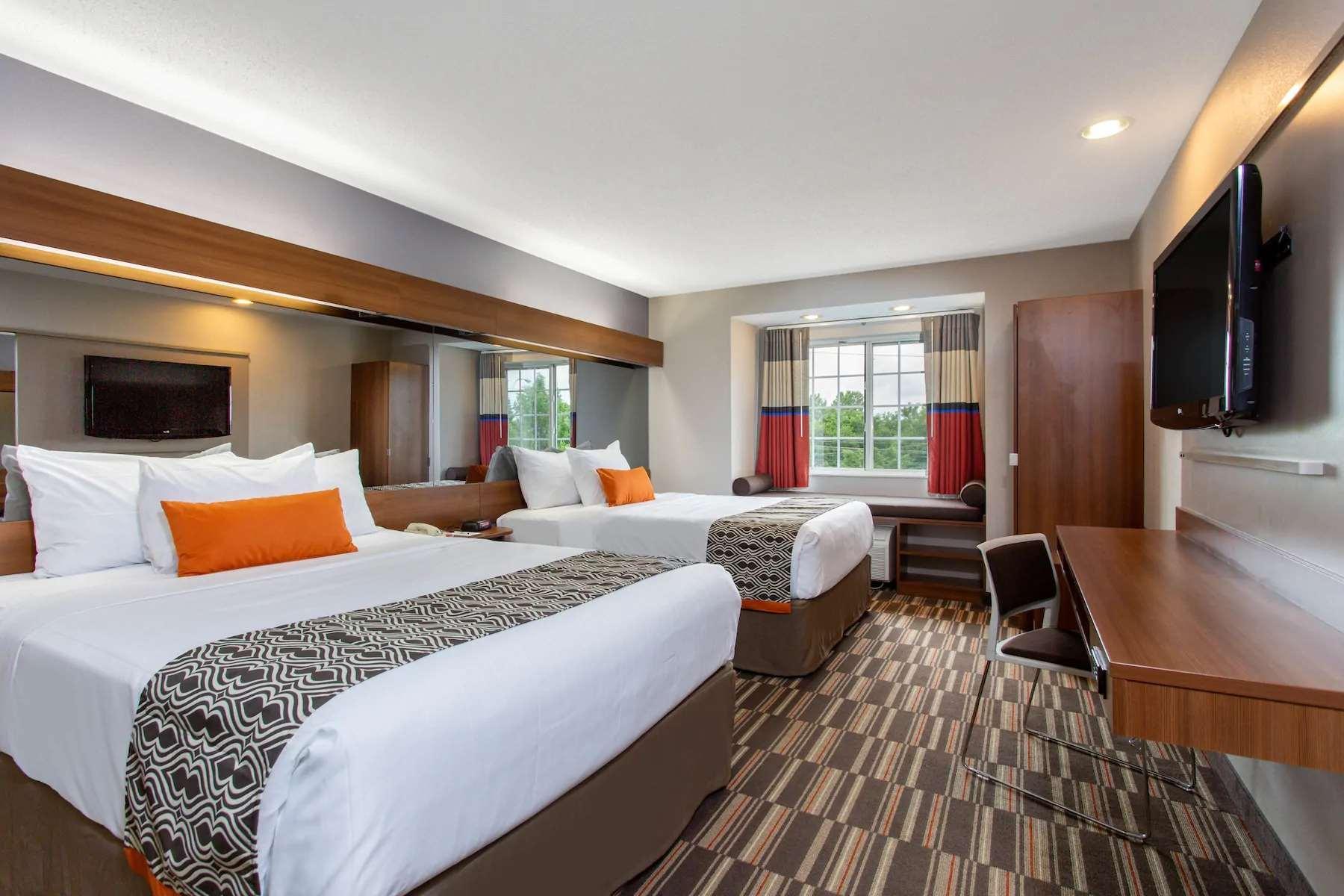 Microtel Inn & Suites By Wyndham Philadelphia Airport Exterior foto