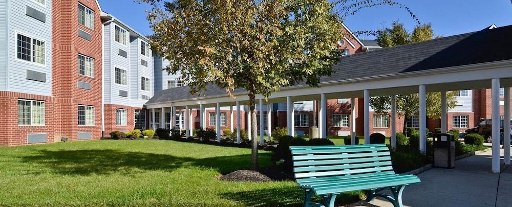 Microtel Inn & Suites By Wyndham Philadelphia Airport Exterior foto